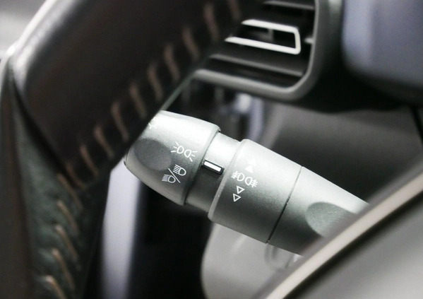 Peugeot Rifter cena 64900 przebieg: 90000, rok produkcji 2020 z Zator małe 781